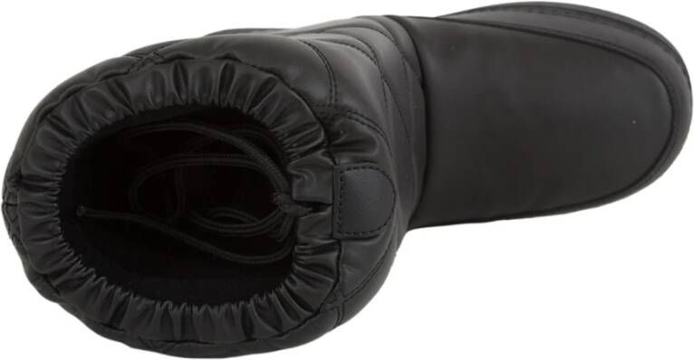 Love Moschino Zwarte St.ttod Sneakers