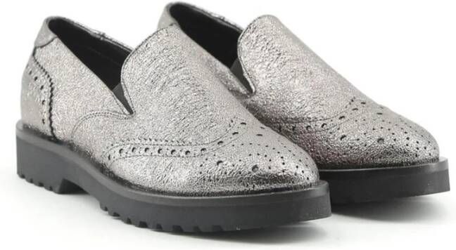 Made in Italia Metallic Brogue Loafer met Openwork Details Gray Dames
