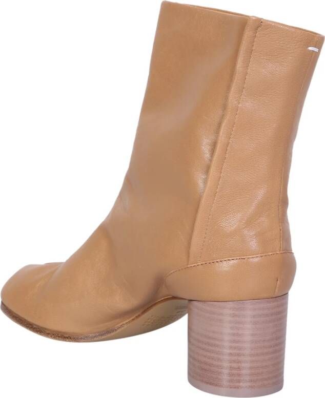 Maison Margiela Beige Enkellaarsjes met Split Teen Beige Dames