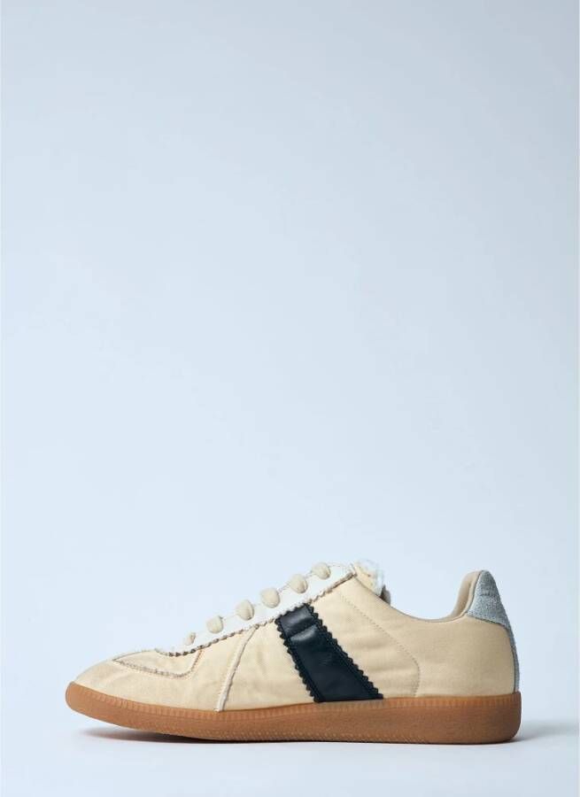 Maison Margiela Distressed Panel Sneakers Made in Italy Beige Dames