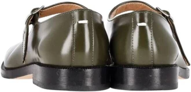 Maison Margiela Pre-owned Leather flats Green Dames