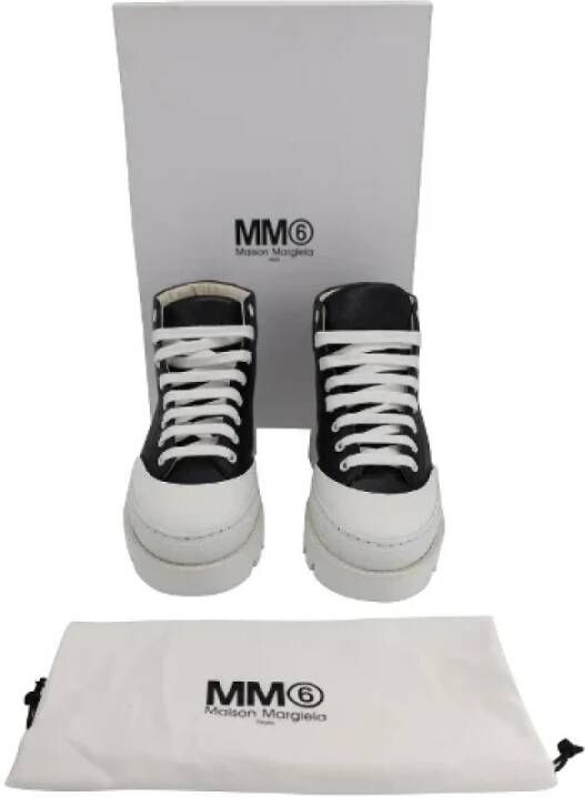 Maison Margiela Pre-owned Leather sneakers Black Dames