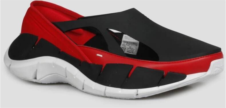 Maison Margiela Project 0 Sneakers Moderne Slip-On Schoenen voor Heren Rood Heren