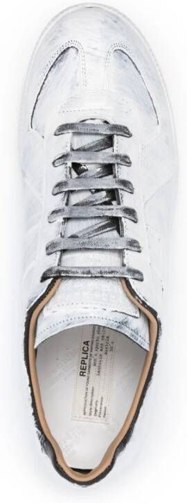 Maison Margiela Witte Leren Sneakers met Verf Detail