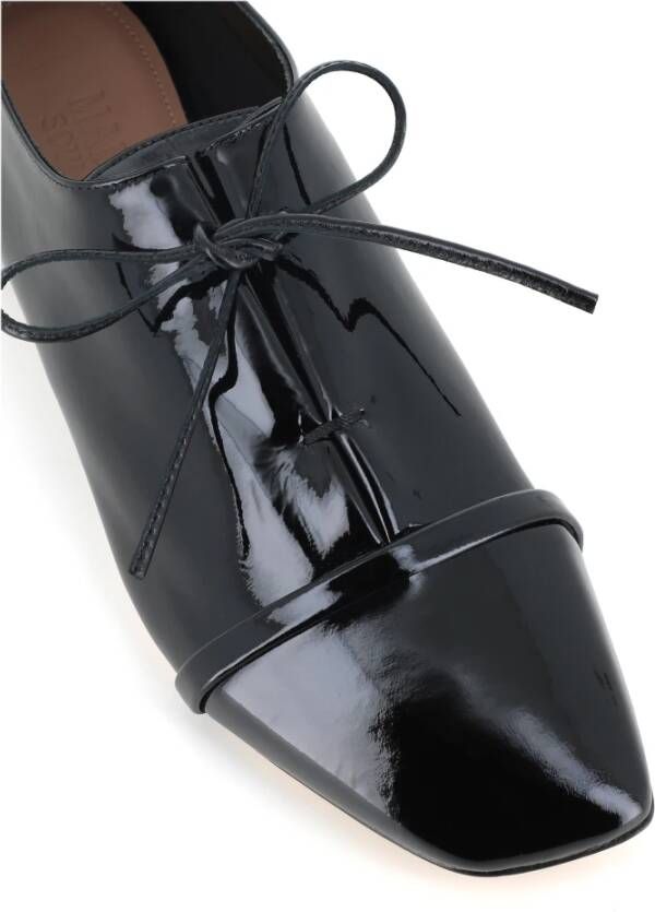 Malone Souliers Zwarte Oxford-schoenen met asymmetrische neus