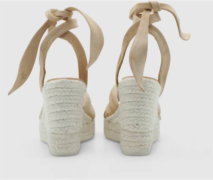 Manebí Champagne Suede Wedges met Knoopdetail Beige Dames