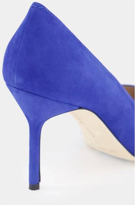 Manolo Blahnik Blauwe Suède Pumps met Puntige Neus