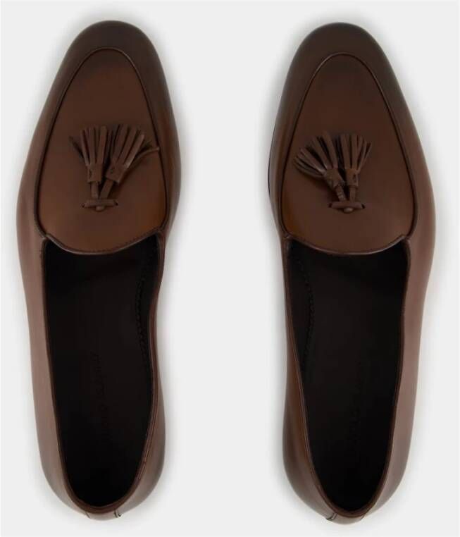 Manolo Blahnik Bruine Kalfsleren Loafers met Kwastdetail