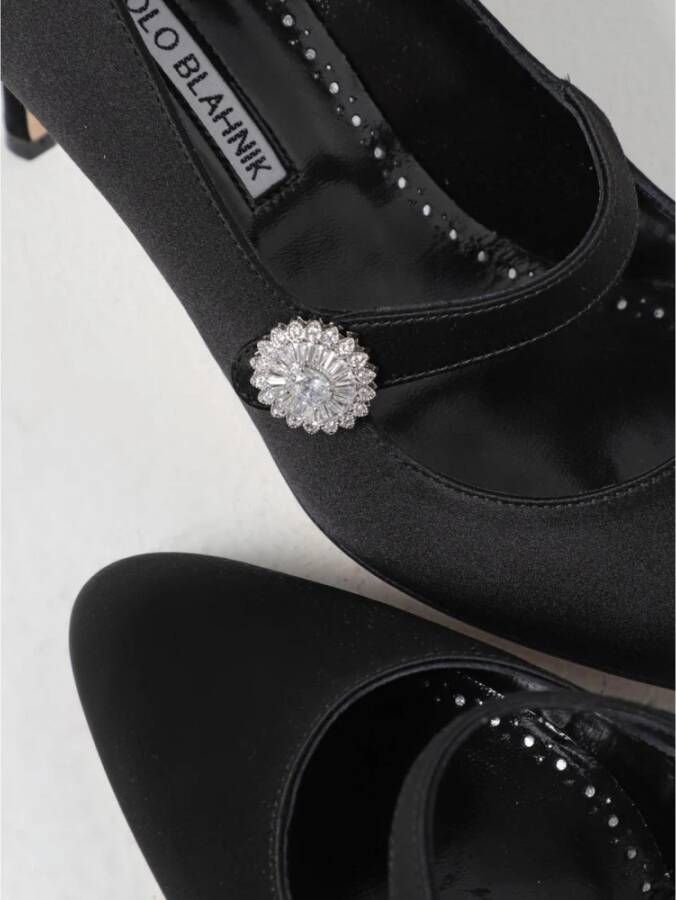 Manolo Blahnik Kristal Satijn Mary Jane Pumps