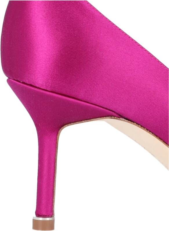 Manolo Blahnik Pumps Roze Dames