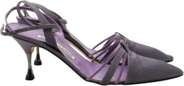 Manolo Blahnik Pre-owned Cotton heels Purple Dames