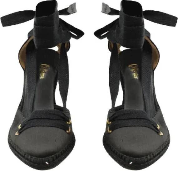 Manolo Blahnik Pre-owned Fabric heels Black Dames