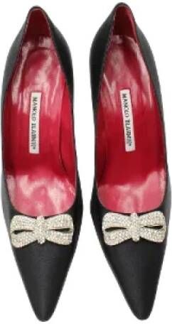 Manolo Blahnik Pre-owned Fabric heels Black Dames