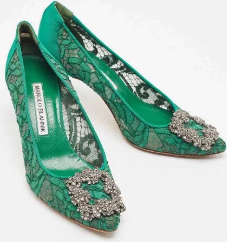 Manolo Blahnik Pre-owned Fabric heels Green Dames