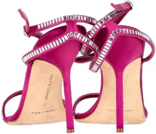Manolo Blahnik Pre-owned Fabric heels Pink Dames