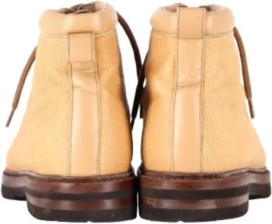 Manolo Blahnik Pre-owned Leather boots Beige Heren
