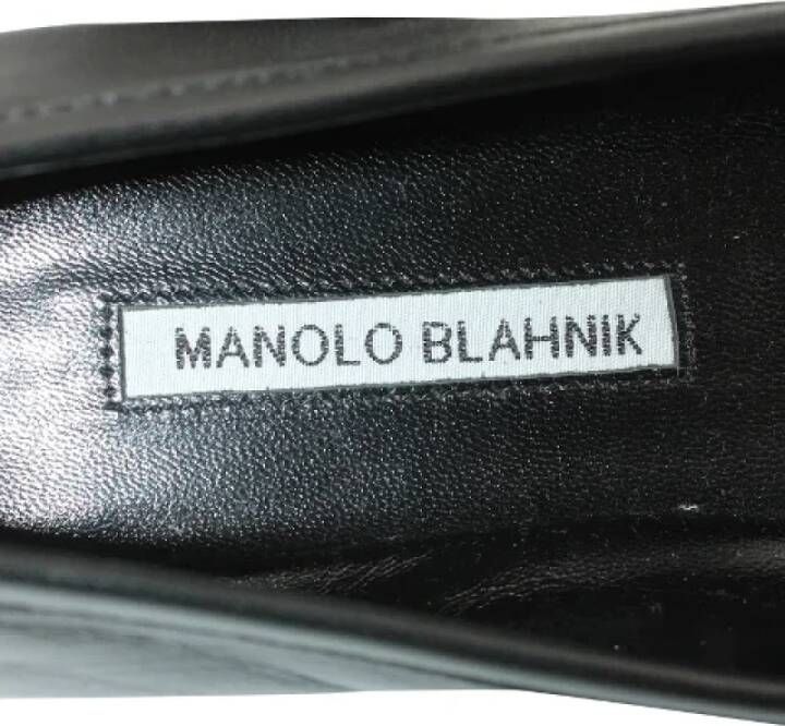 Manolo Blahnik Pre-owned Leather flats Black Dames