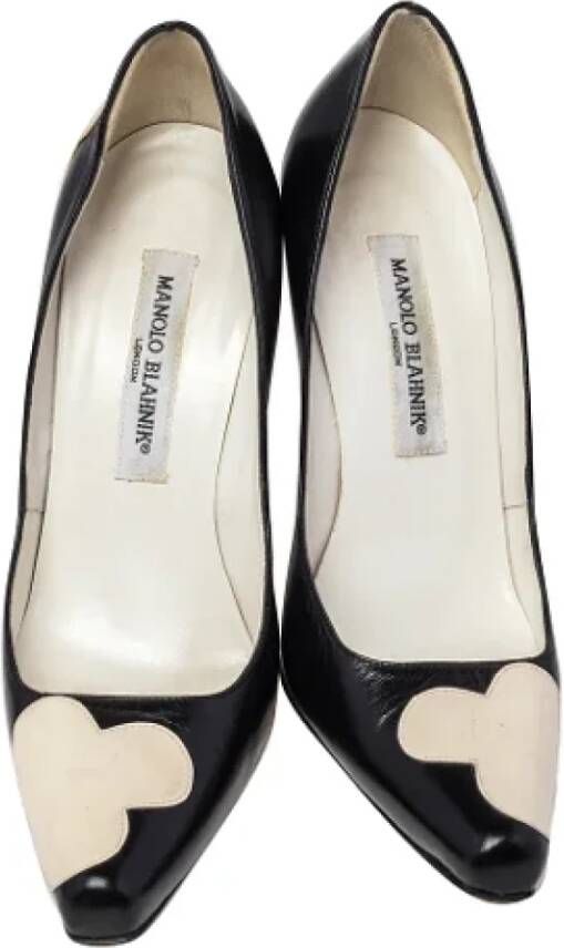 Manolo Blahnik Pre-owned Leather heels Black Dames