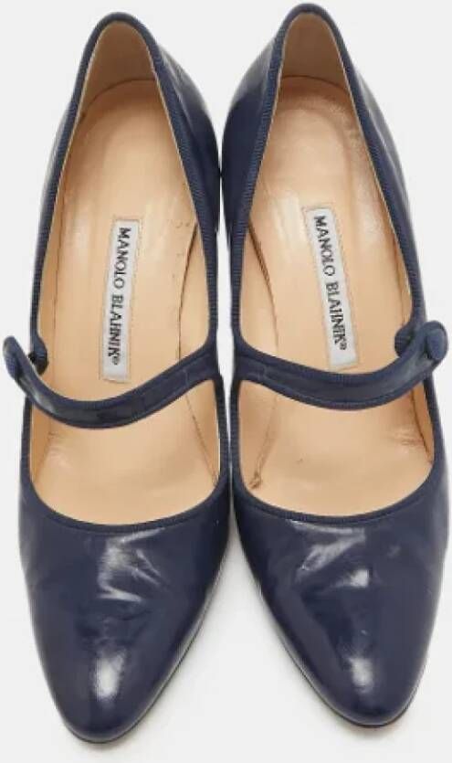 Manolo Blahnik Pre-owned Leather heels Blue Dames