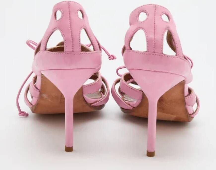 Manolo Blahnik Pre-owned Leather sandals Pink Dames