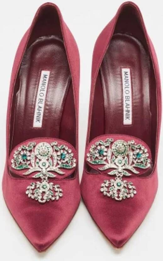 Manolo Blahnik Pre-owned Satin heels Red Dames