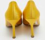 Manolo Blahnik Pre-owned Satin heels Yellow Dames - Thumbnail 5