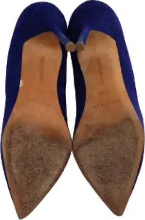 Manolo Blahnik Pre-owned Suede heels Blue Dames