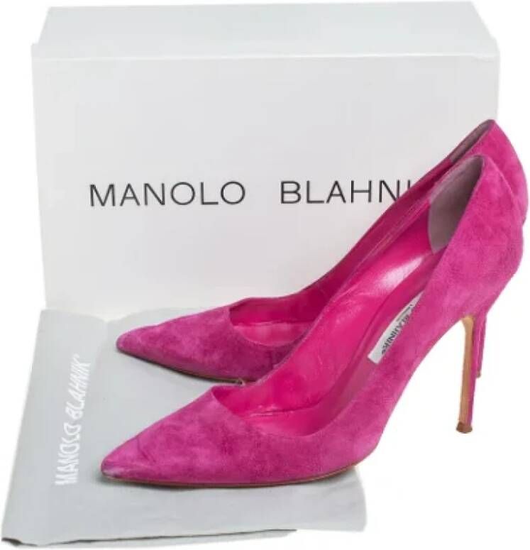 Manolo Blahnik Pre-owned Suede heels Pink Dames