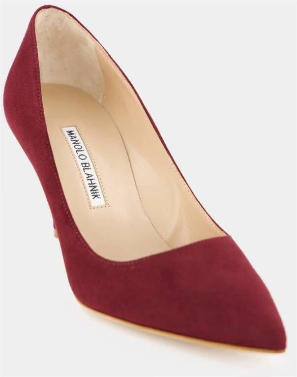 Manolo Blahnik Rode suède pumps met puntige neus