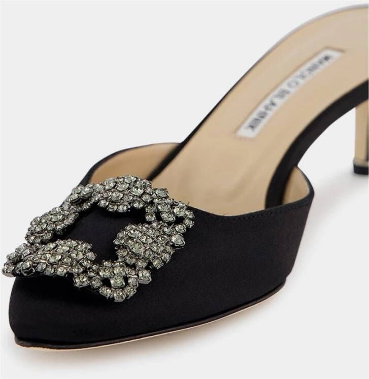 Manolo Blahnik Zwarte Satijnen Juweel Muiltjes