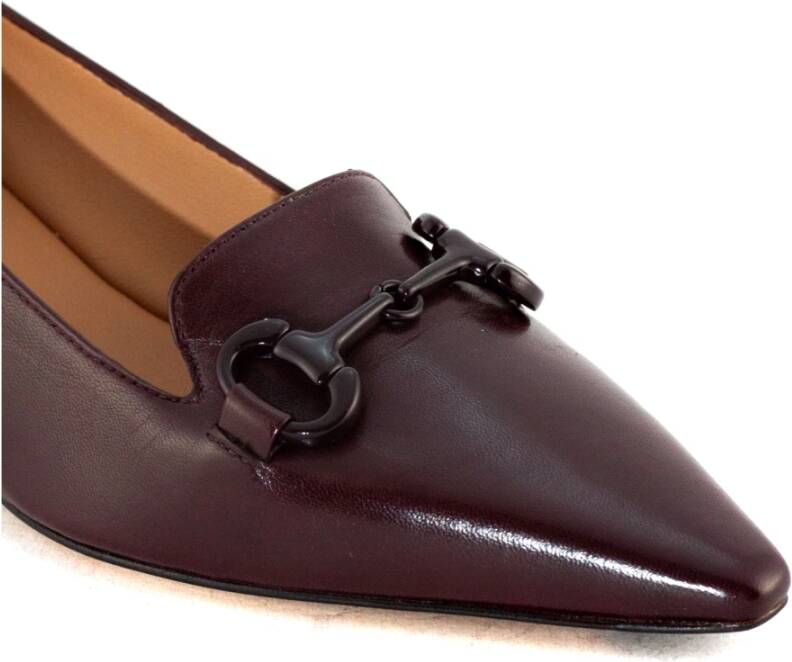 Mara Bini Bordeaux Leren Pumps met Gesp Detail