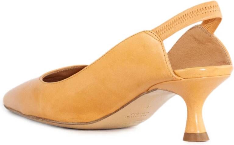 Mara Bini Bruin leren slingback sandalen puntig ontwerp