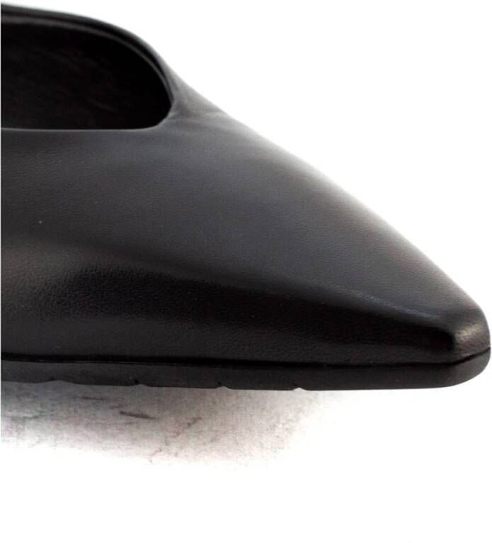 Mara Bini Zwarte Leren Ballerina Schoenen Puntige Neus