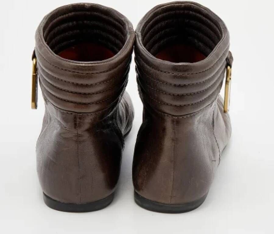 Marc Jacobs Pre-owned Leather boots Brown Dames