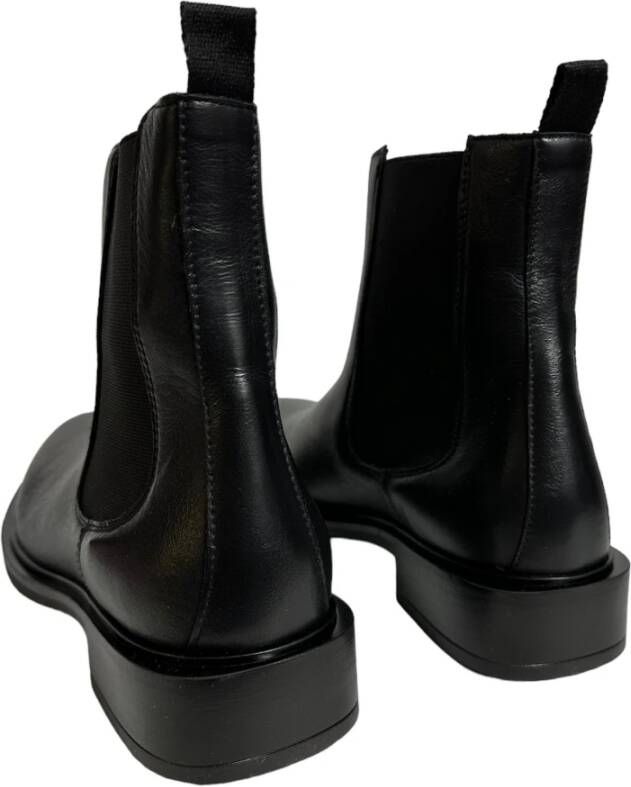 Marco Ferretti Zwarte leren instaplaarzen Black Dames