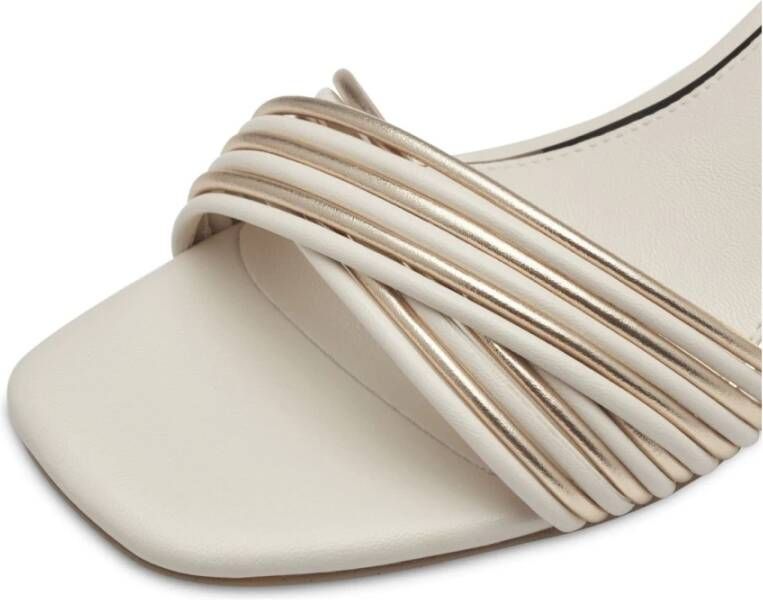 marco tozzi Beige Platte Sandalen voor Vrouwen Beige Dames