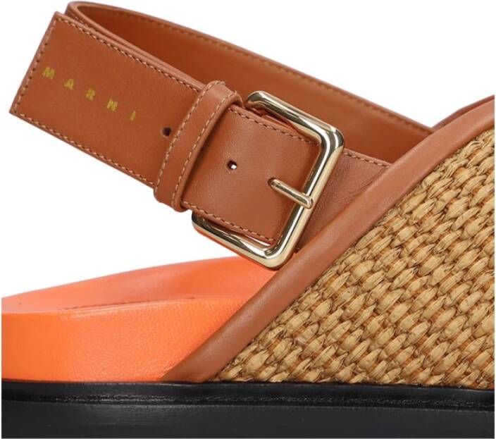 Marni Platte Sandalen met Geweven Raffia Bandjes Bruin Dames