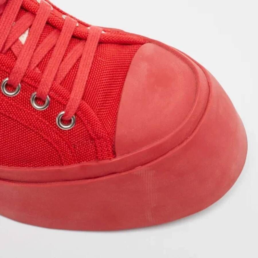 Marni Pre-owned Canvas sneakers Red Dames