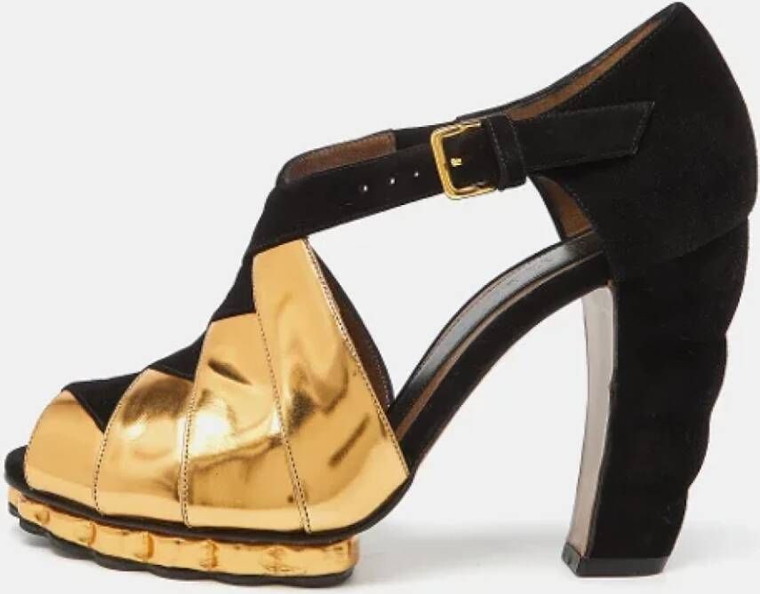 Marni Pre-owned Leather sandals Black Dames