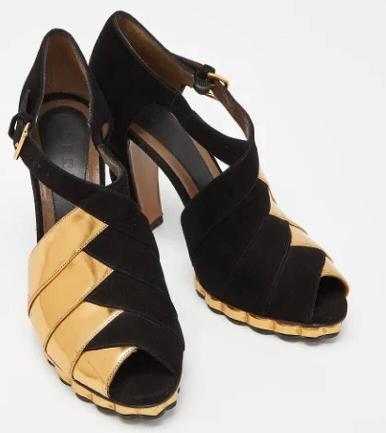 Marni Pre-owned Leather sandals Black Dames