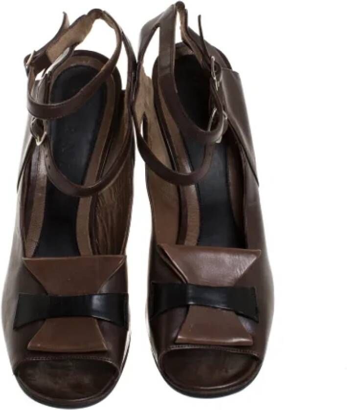 Marni Pre-owned Leather sandals Brown Dames