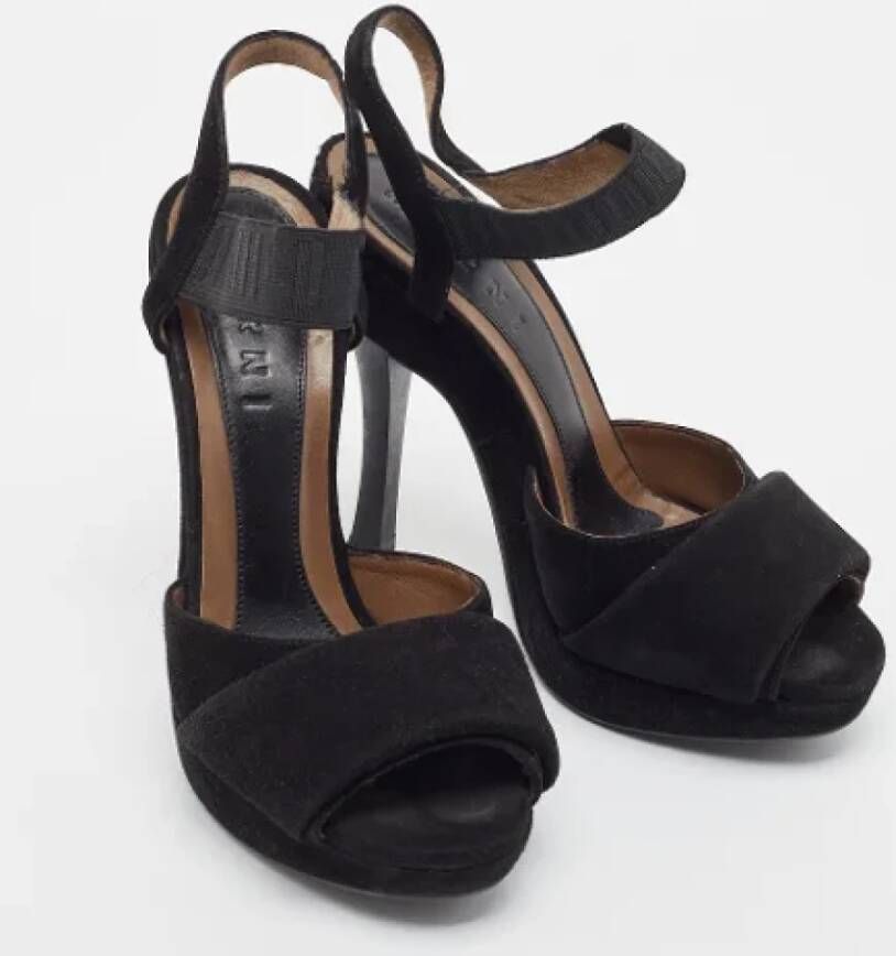 Marni Pre-owned Suede sandals Black Dames