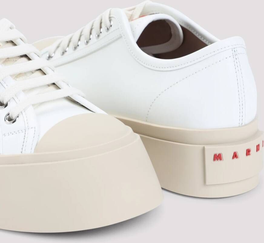 Marni Stijlvolle Veterschoenen voor Jou