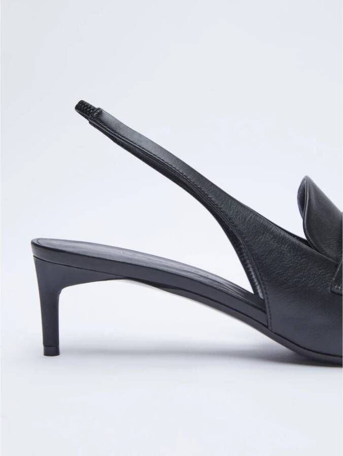 Max Mara Leren Loafers met Monogram Detail Black Dames