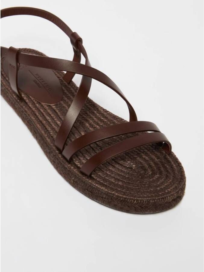 Max Mara Weekend Stijlvolle leren sandalen met zilveren gesp Brown Dames