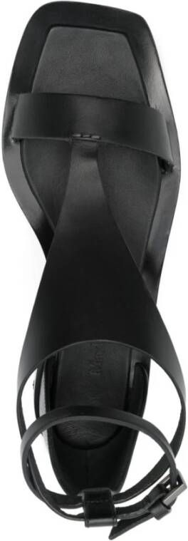 Max Mara Zwarte leren sandalen met vierkante neus