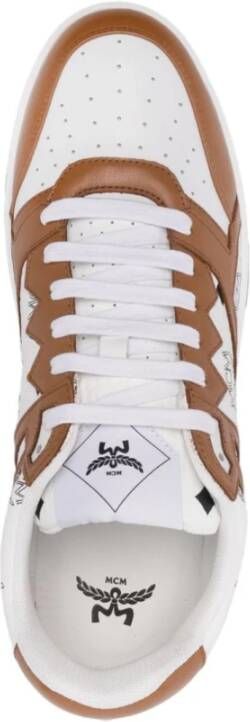 MCM Gestructureerde Leren Sneakers Bruin Brown Heren
