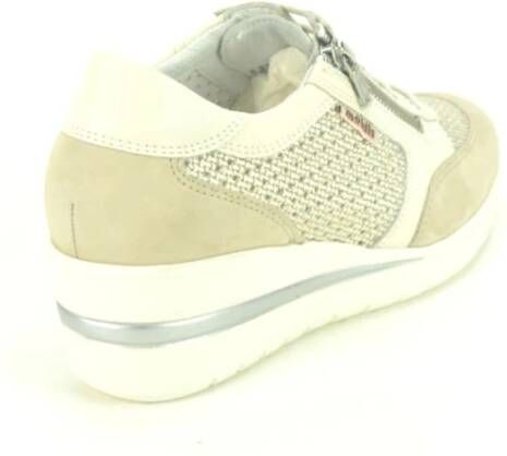 mephisto Beige en Goudgeperforeerde SpieZ Schoenen Beige Dames