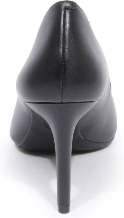 Michael Kors Izzy Flex Pump