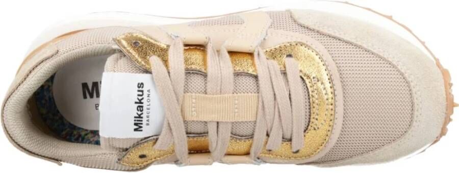 Mikakus Barcelona Sand Gold Sneakers voor modebewuste vrouwen